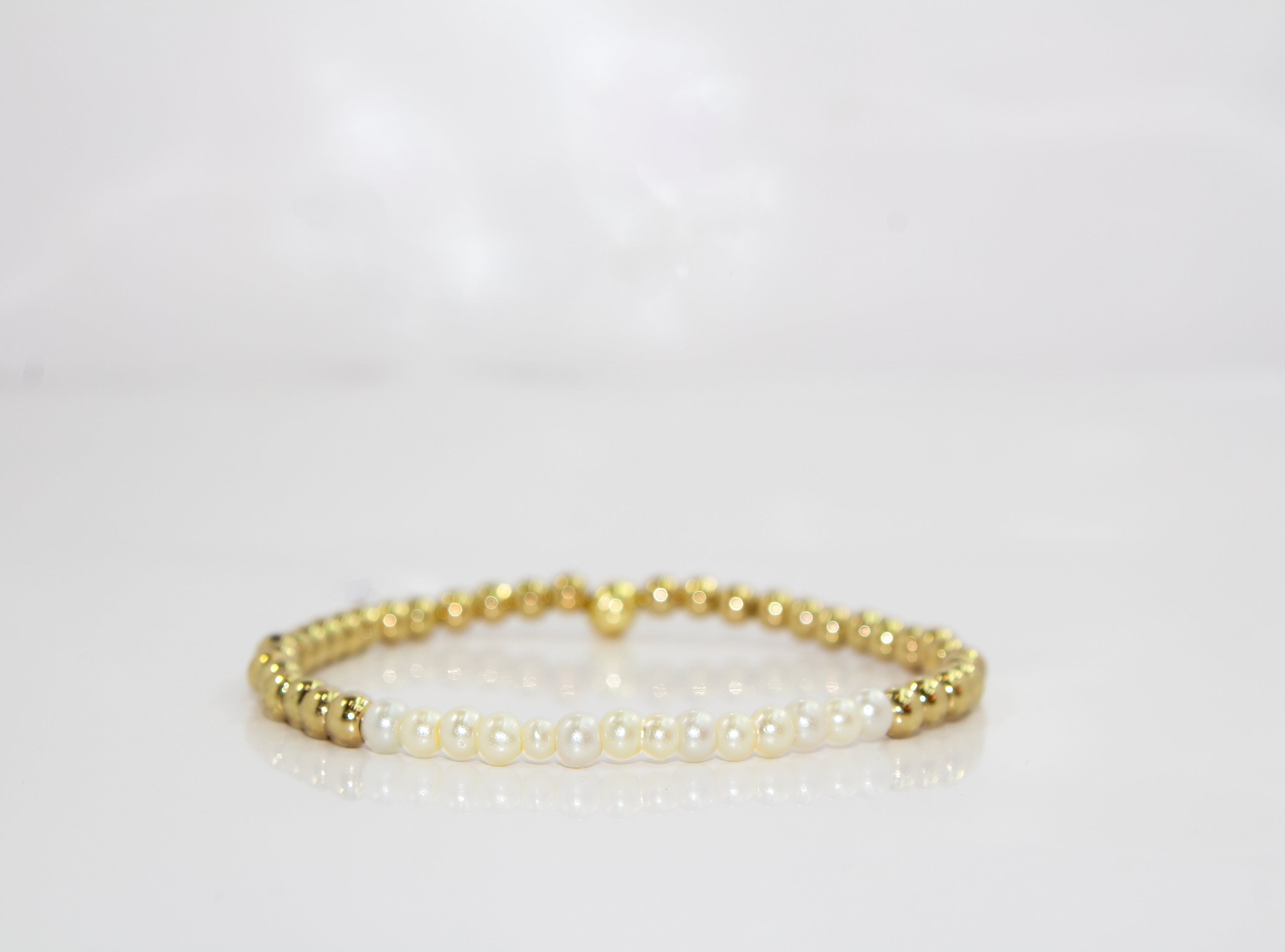 Gold and Pearl Half-and-Half Stretch Bracelet
