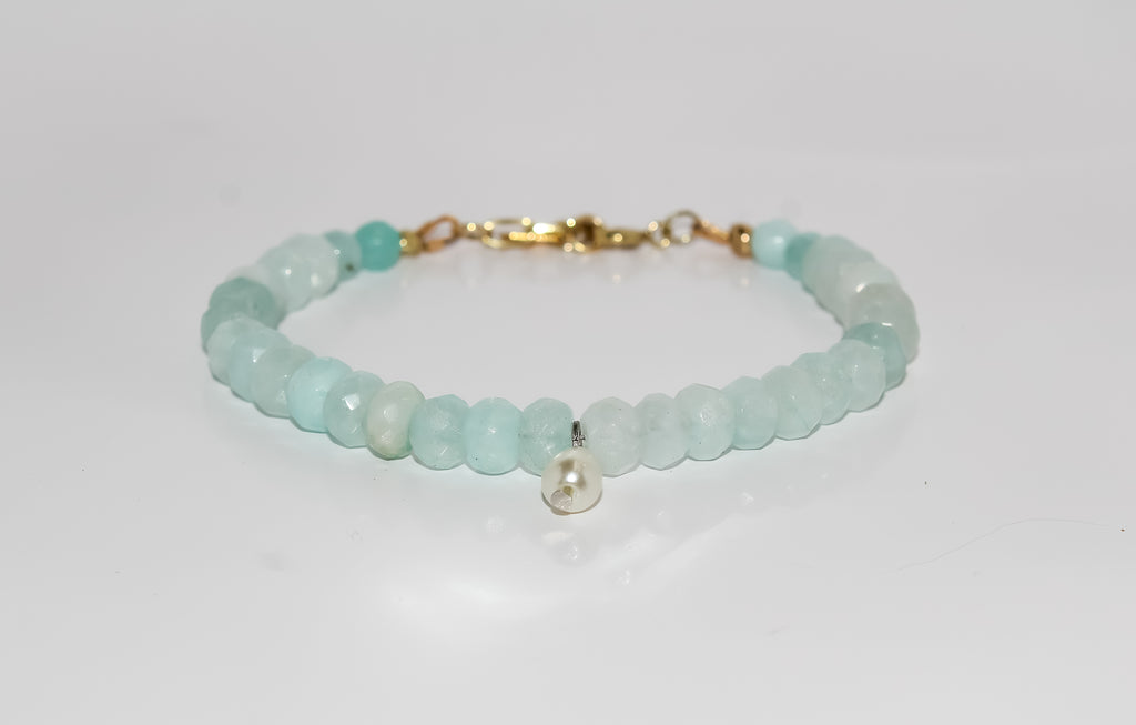Handcrafted Aquamarine Faceted Bead Bracelet