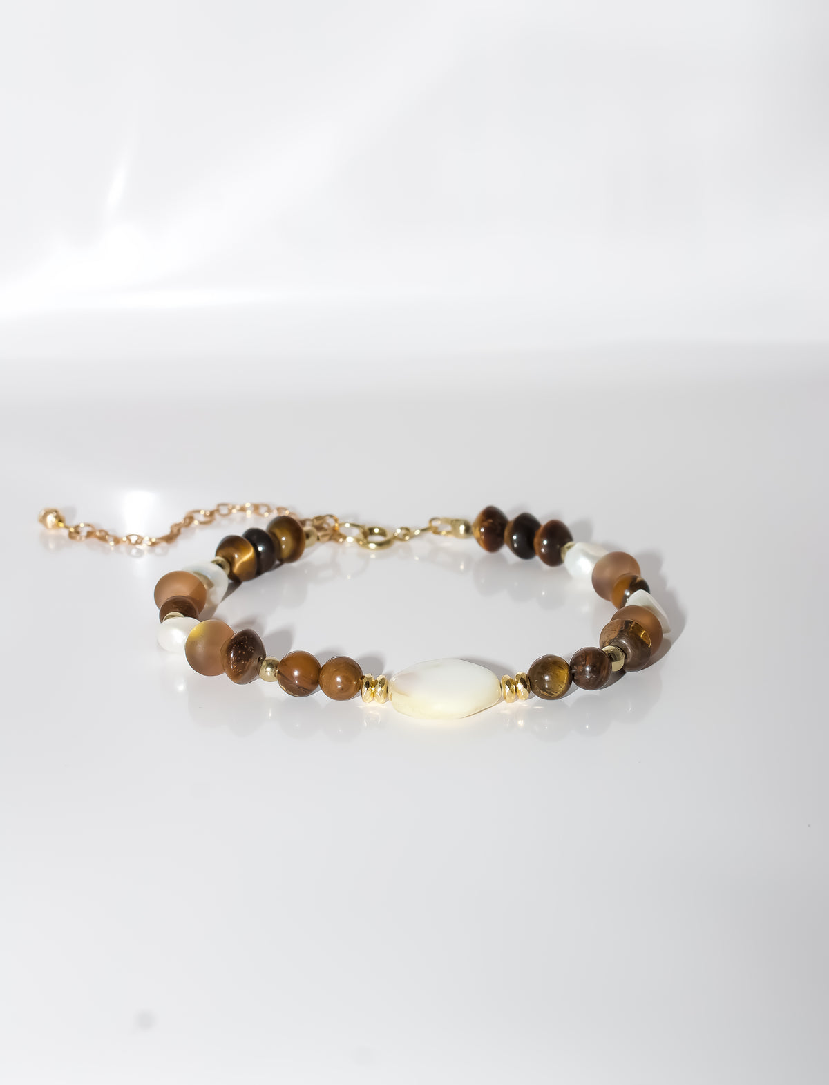 Tiger's Eye, Pearl and Mother-of-Pearl Beaded Bracelet