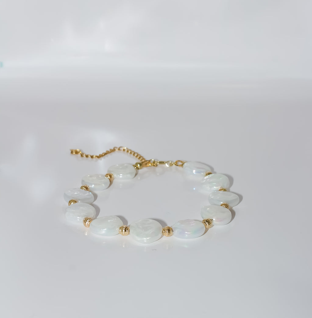 Coin Pearl Beaded Bracelet with Gold Spacers