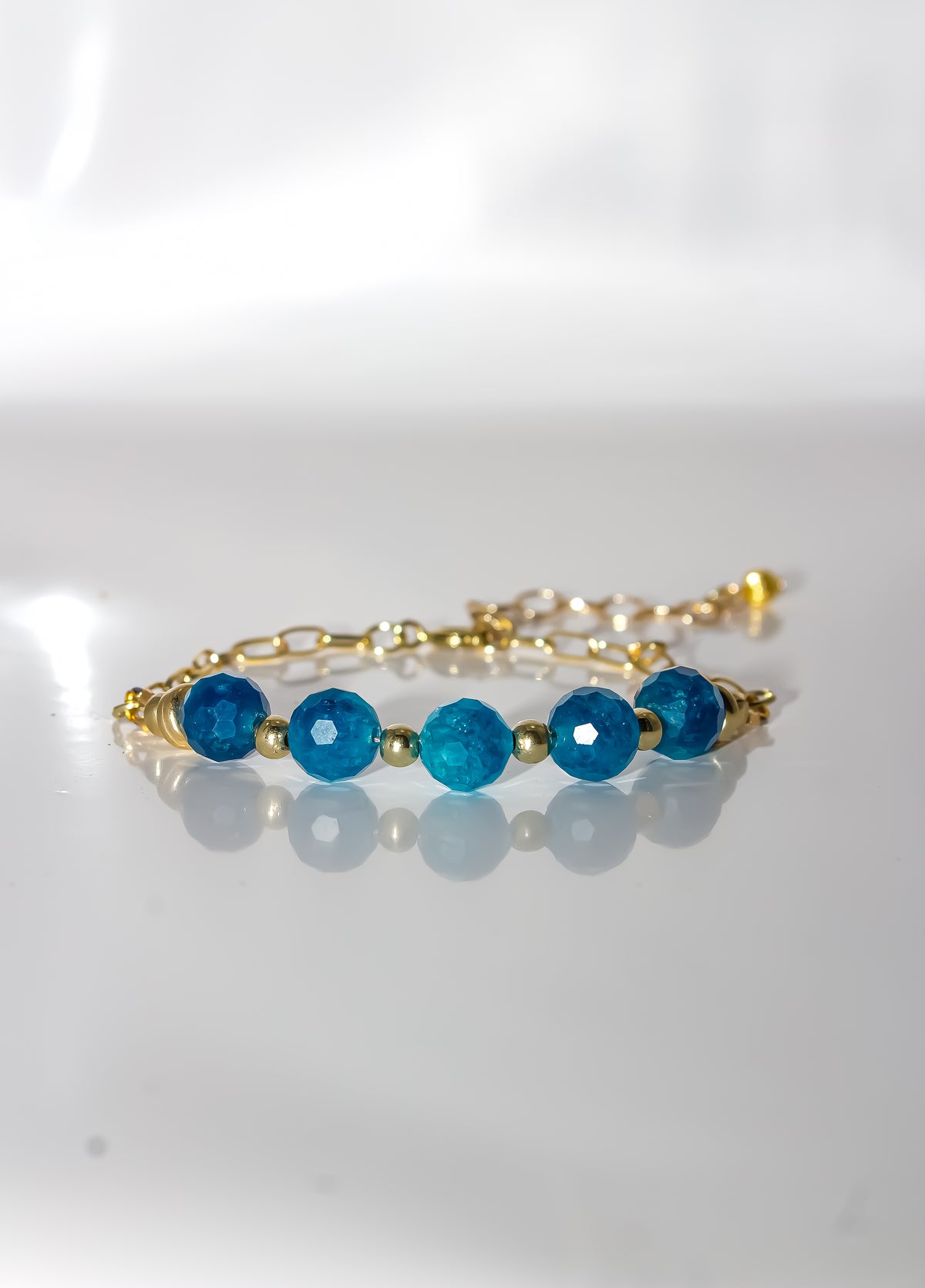 Gold Paperclip Chain Bracelet with Faceted Blue Agate Gemstone Bar